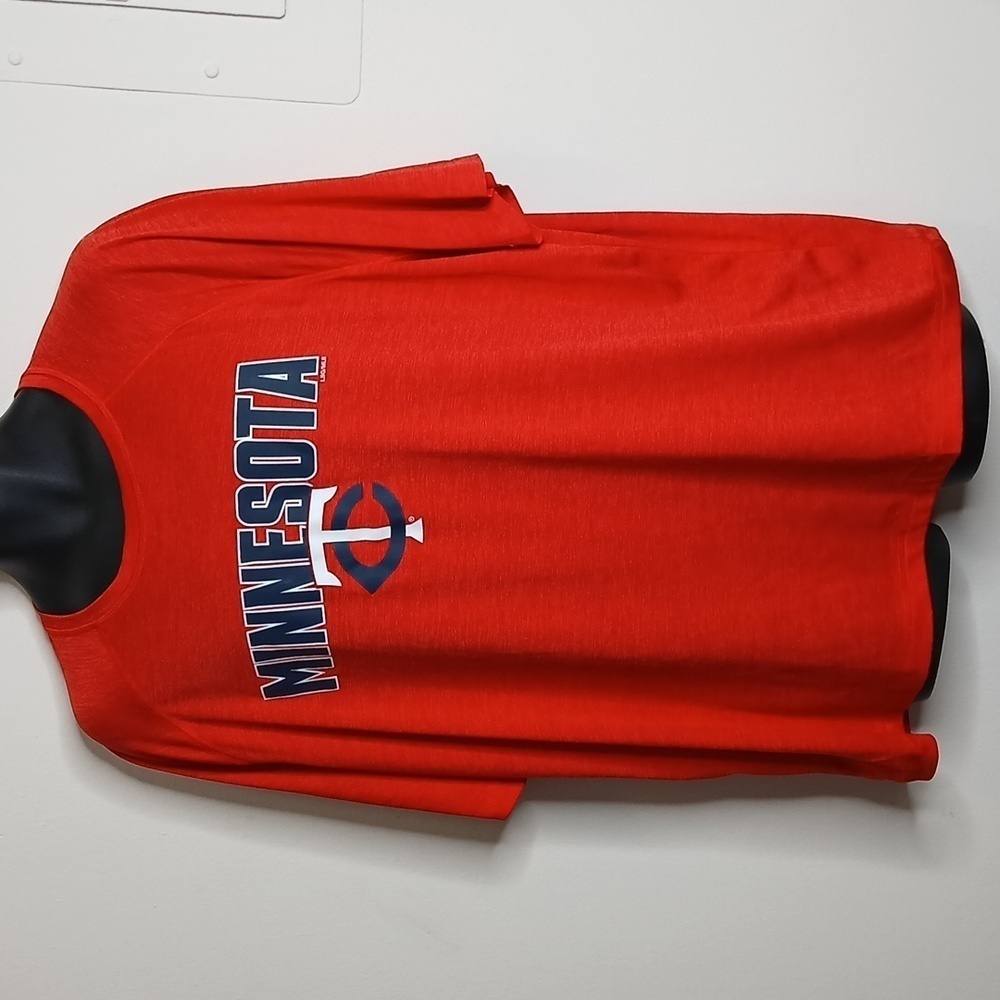 Minnesota Twins red tee shirt size 2XL